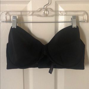 Black Victoria’s Secret Lined Strapless Bra
